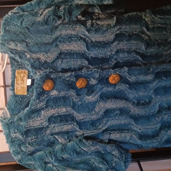 Vintage Aunt Wanda jacket. - Picture 2 of 8